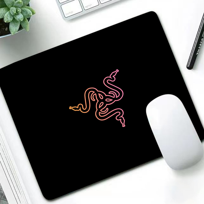 Pc Gaming Anime - Razer Luxury Mouse Pad Anime Gamer